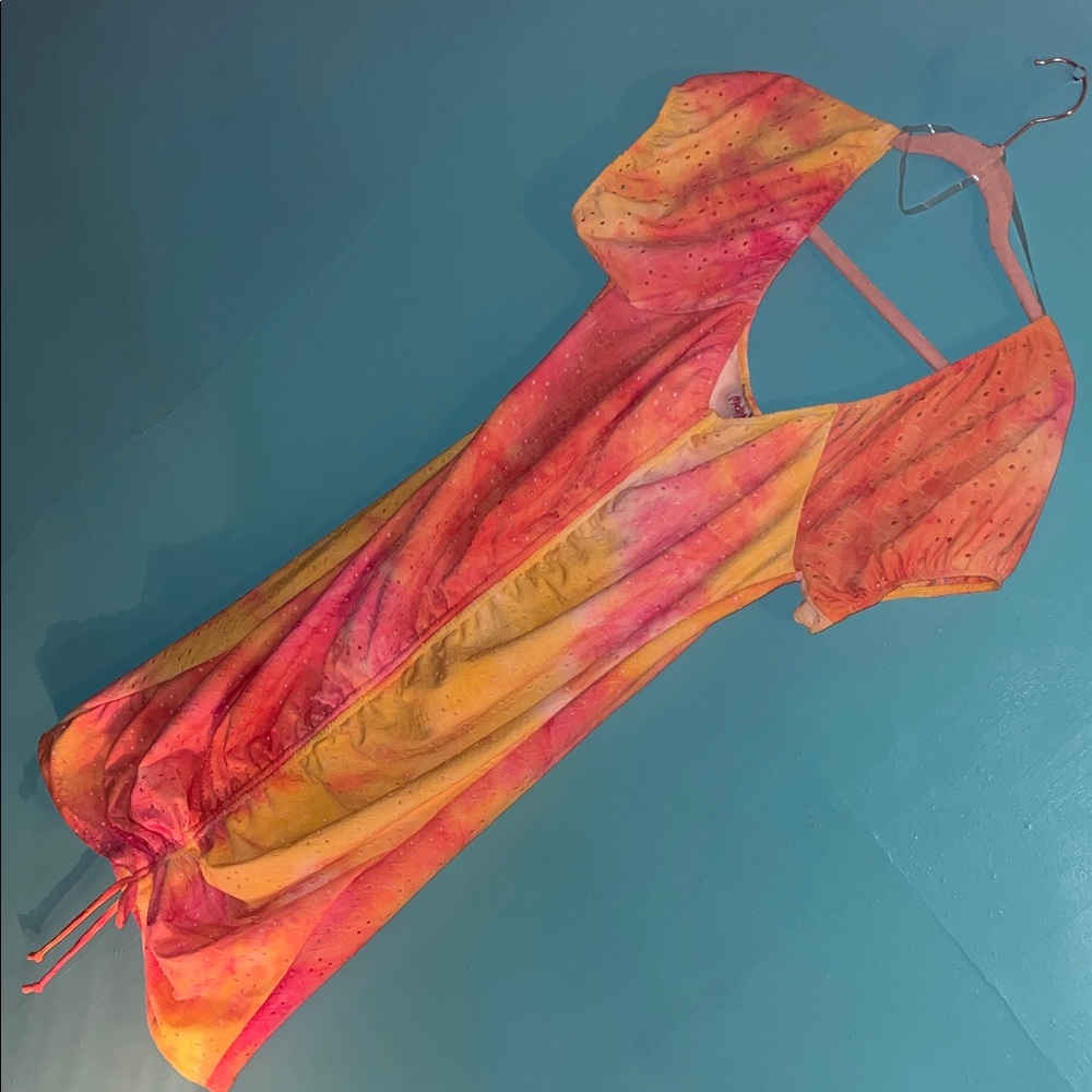 Vibrant eyelet tie dye women’s dress size large